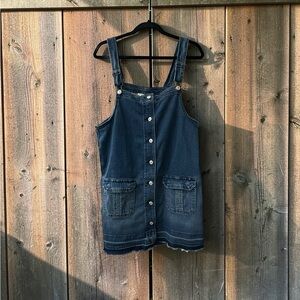 American Eagle Denim Mini Dress.
Size: Large